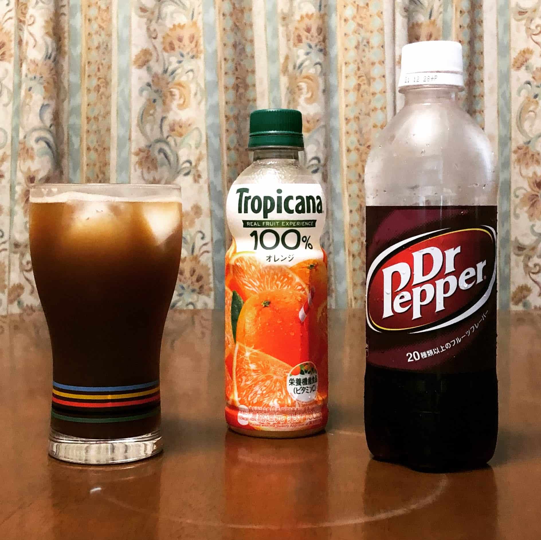 ドクターペッパーとオレンジジュースのノンアルコールカクテル